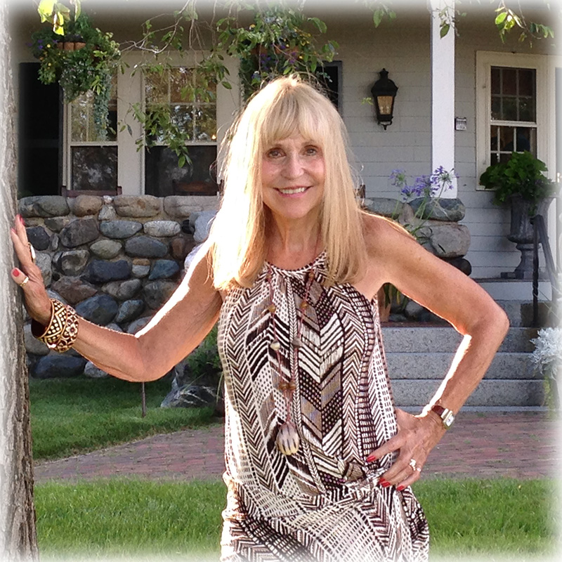 Zoe Stetson, Copywriter